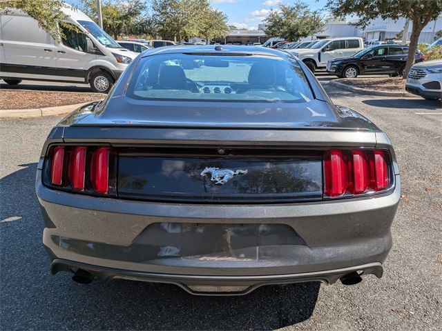 2016 Ford Mustang EcoBoost Premium photo 3