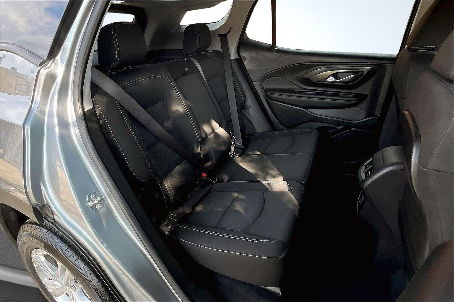 2024 Gmc Terrain SLE photo 25