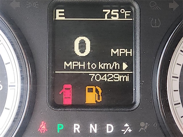 2022 Ram 1500 Classic SLT photo 28