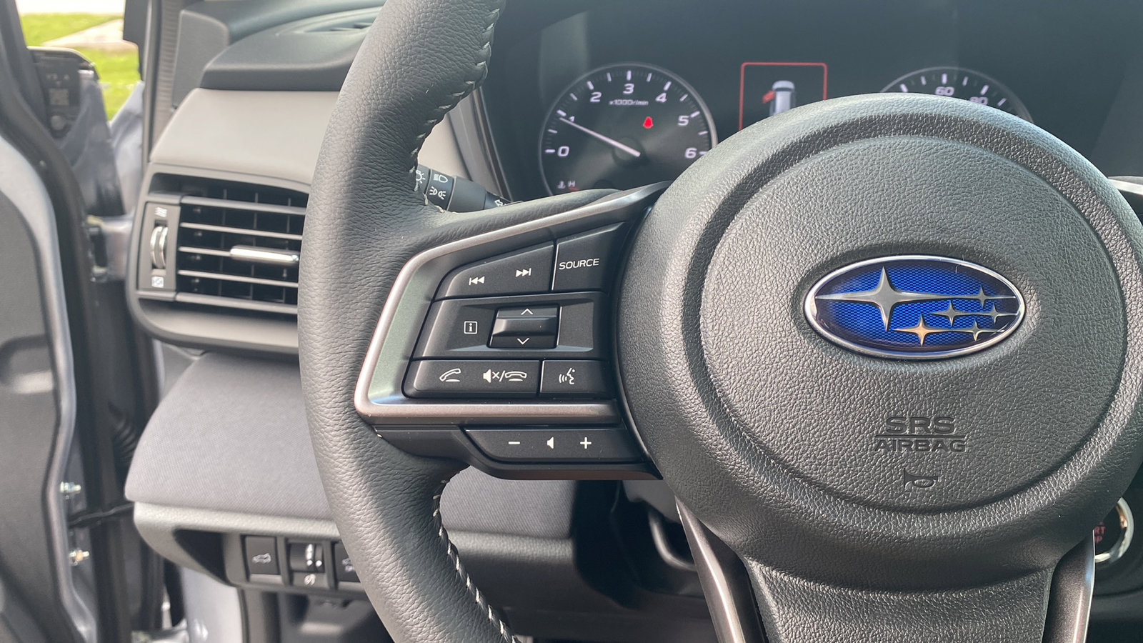 2025 Subaru Outback Premium photo 16