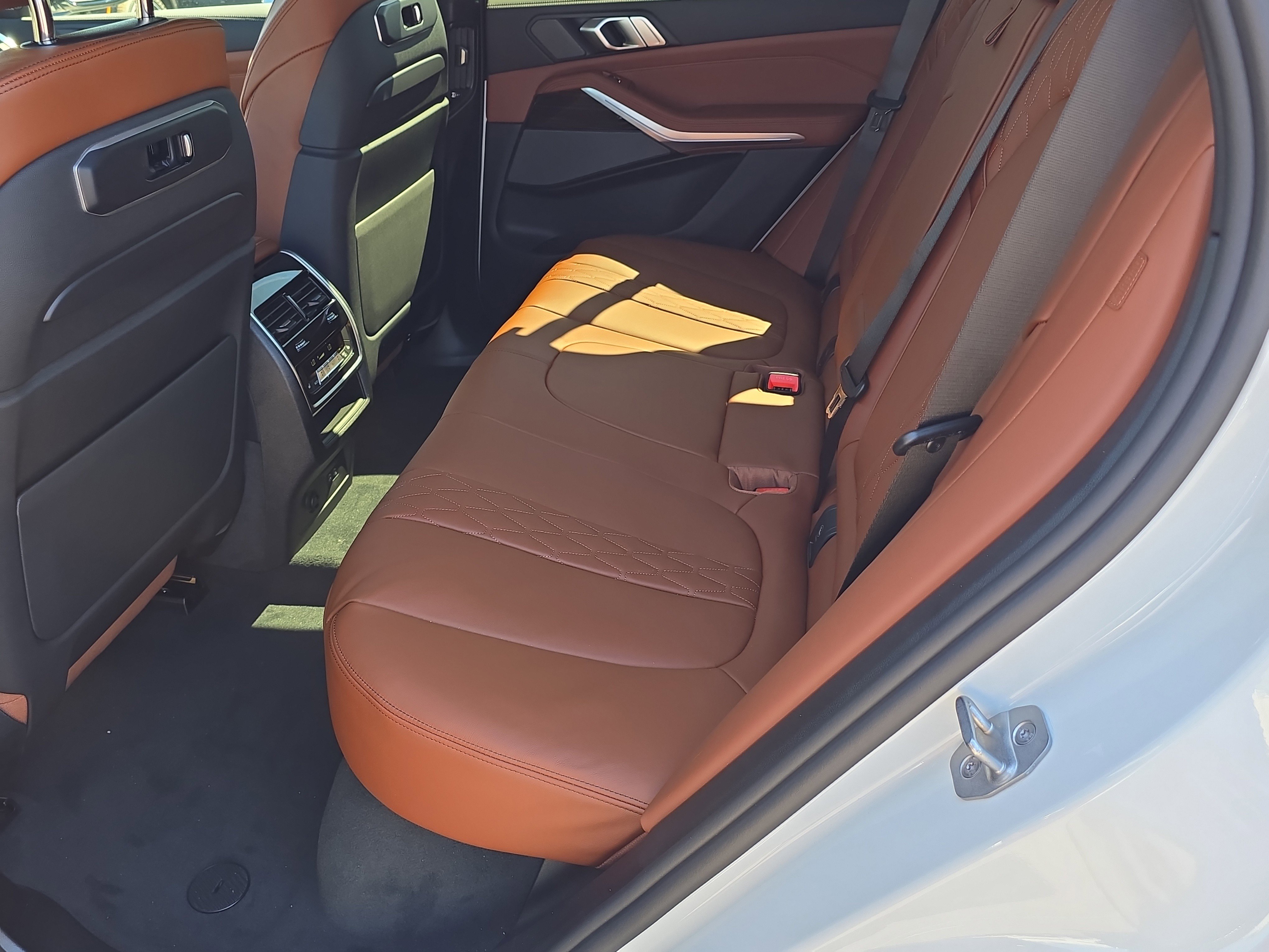 2026 Bmw X5 xDrive50e photo 3