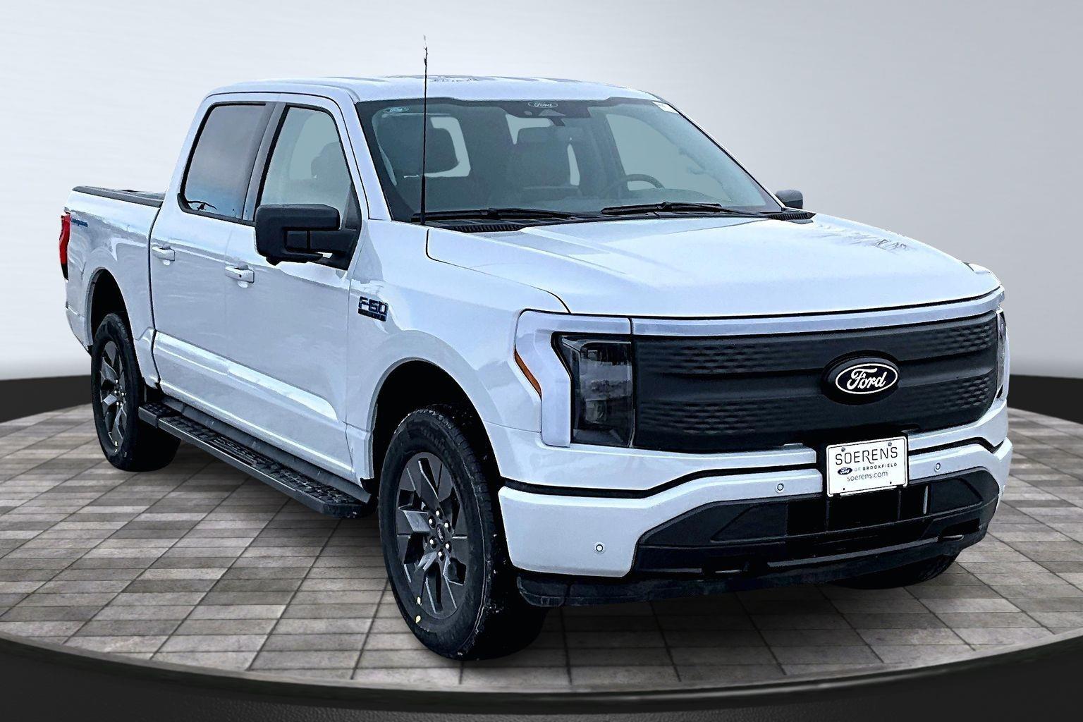 2025 Ford F-150 Lightning Flash's photo