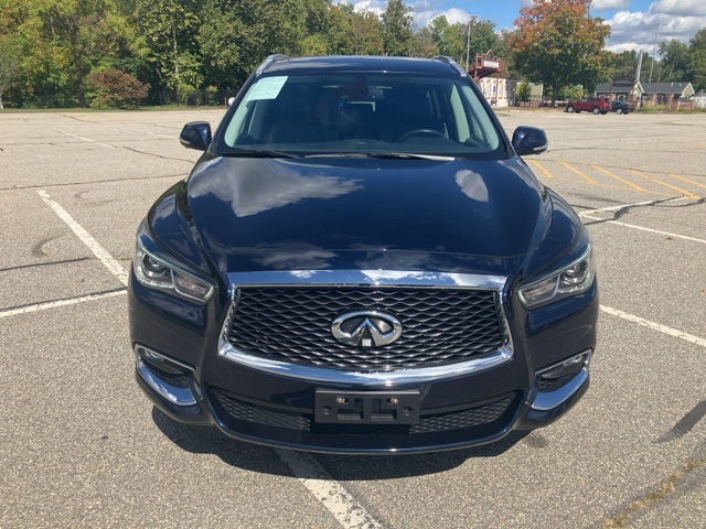 2019 Infiniti QX60 Luxe photo 2