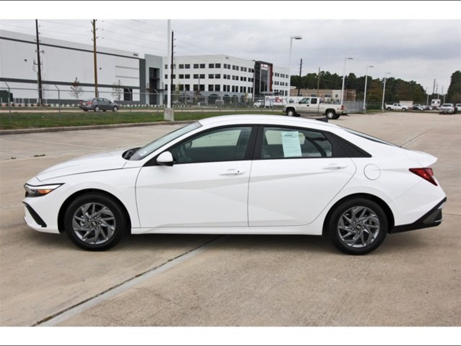 2024 Hyundai Elantra SEL White at Robbins Nissan