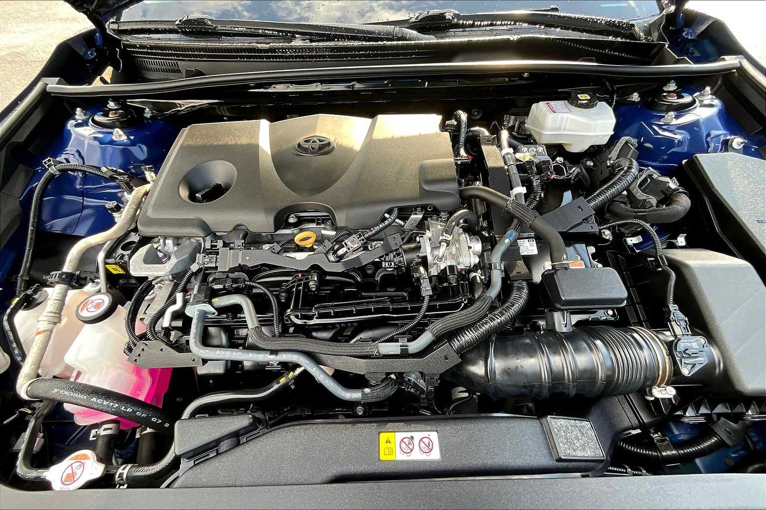 2023 Toyota Camry Hybrid SE photo 28