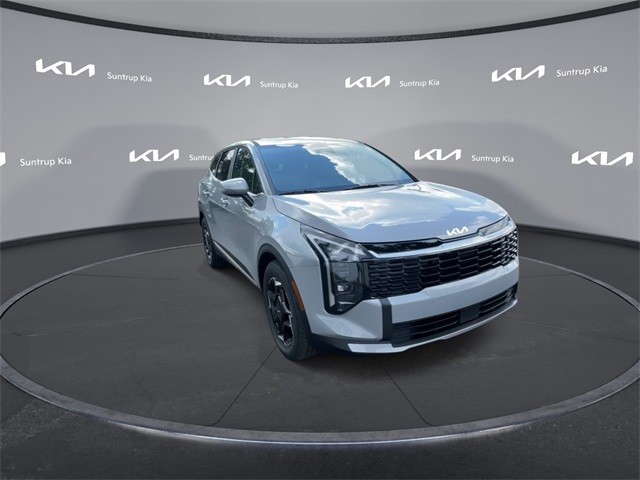 2026 Kia Sportage EX photo 2