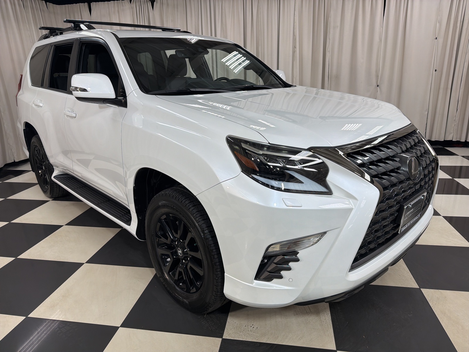 2022 Lexus GX Base's photo