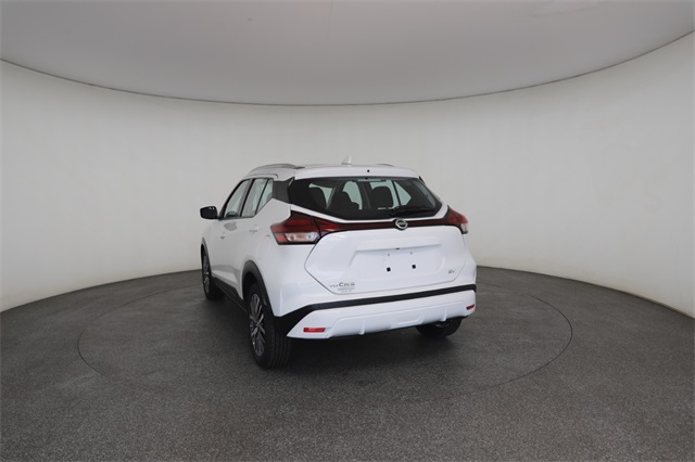 2021 Nissan Kicks SV photo 13