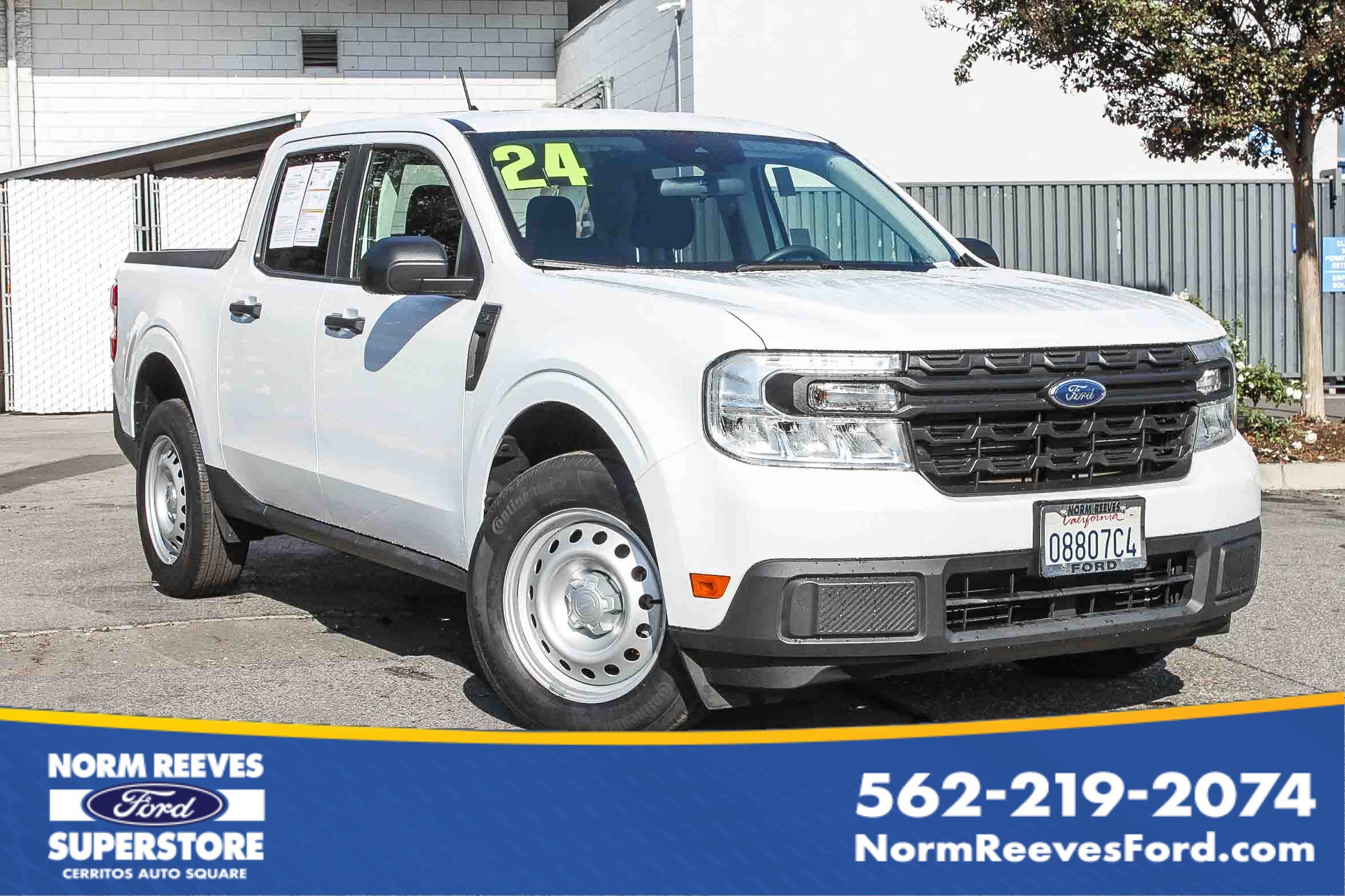 2024 Ford Maverick XL's photo