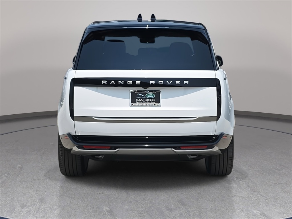 2025 Land Rover Range Rover SE photo 6