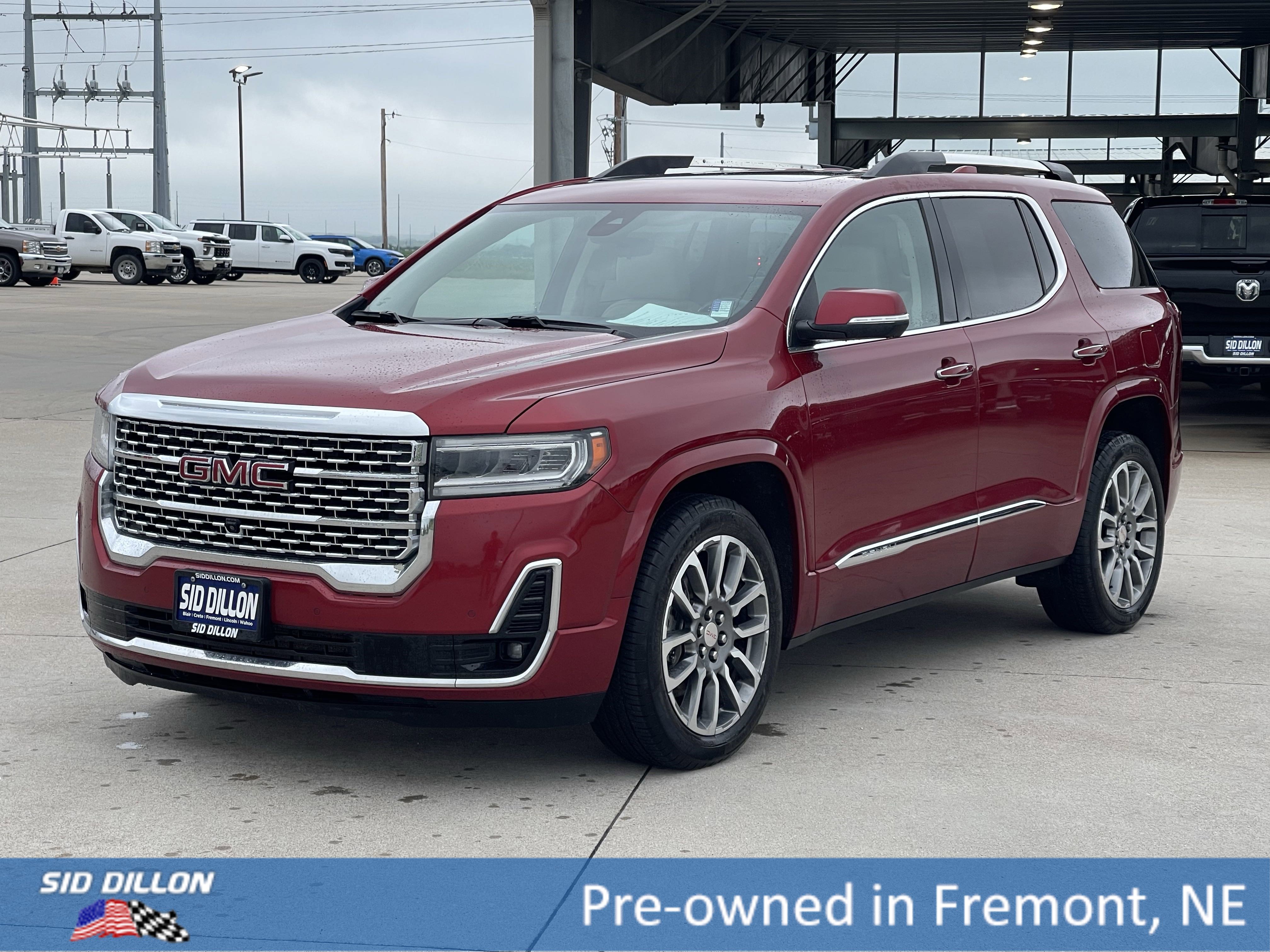 2021 GMC Acadia Denali's photo