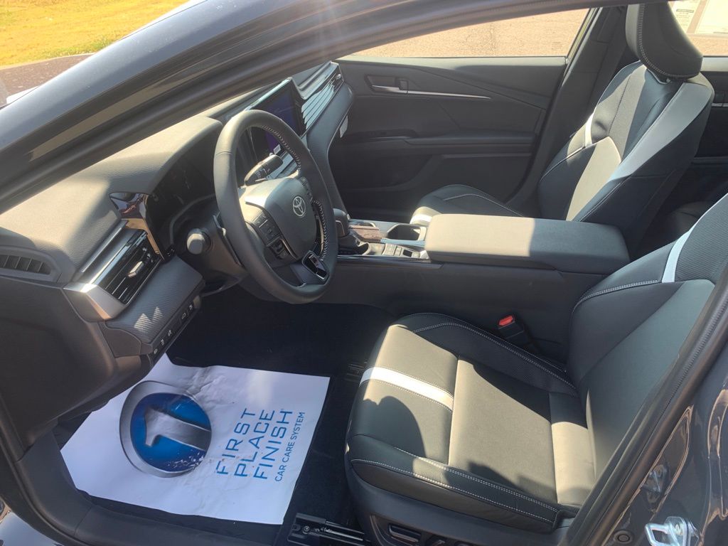 2026 Toyota Camry SE photo 21