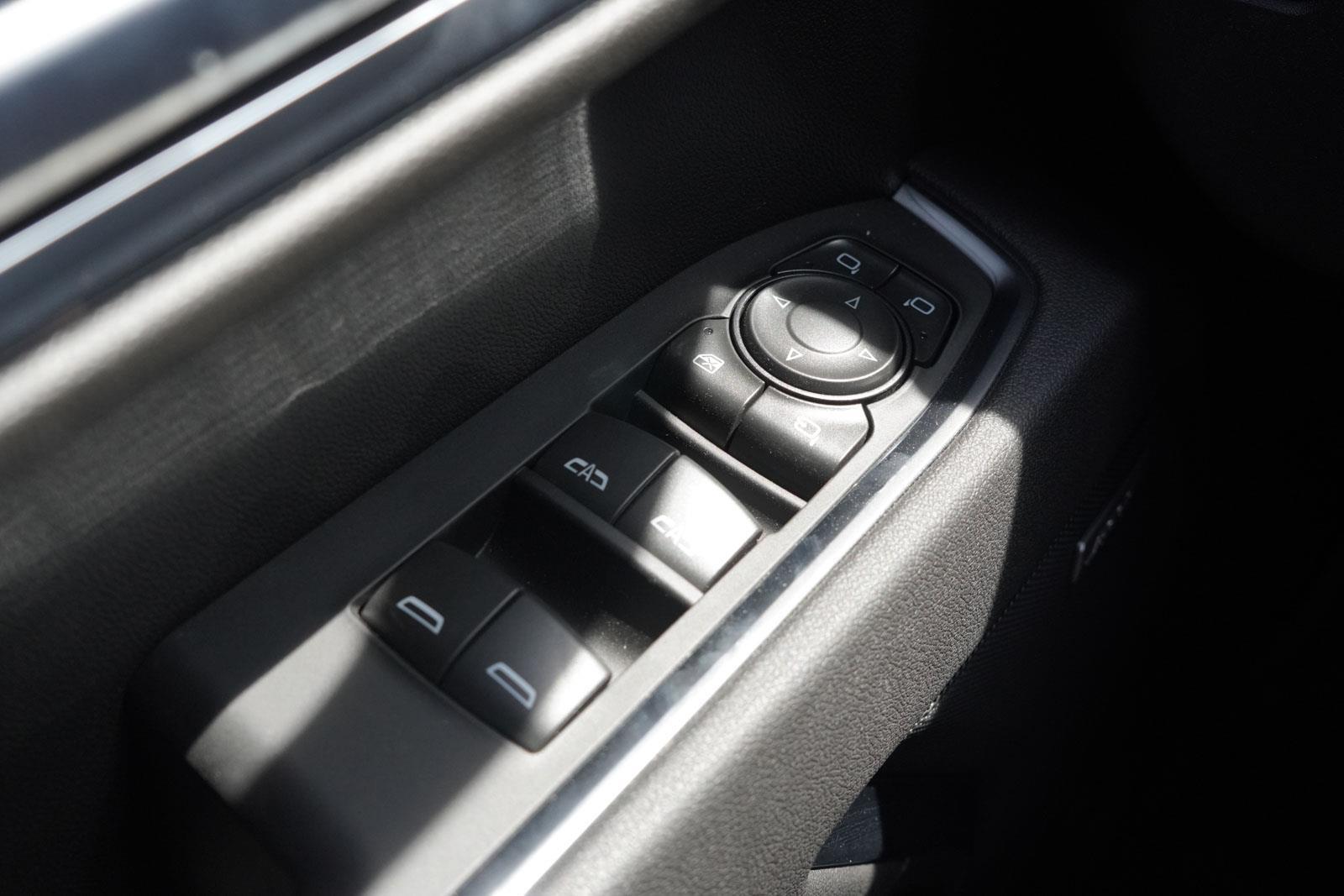 2025 Gmc Sierra 1500 SLT photo 18