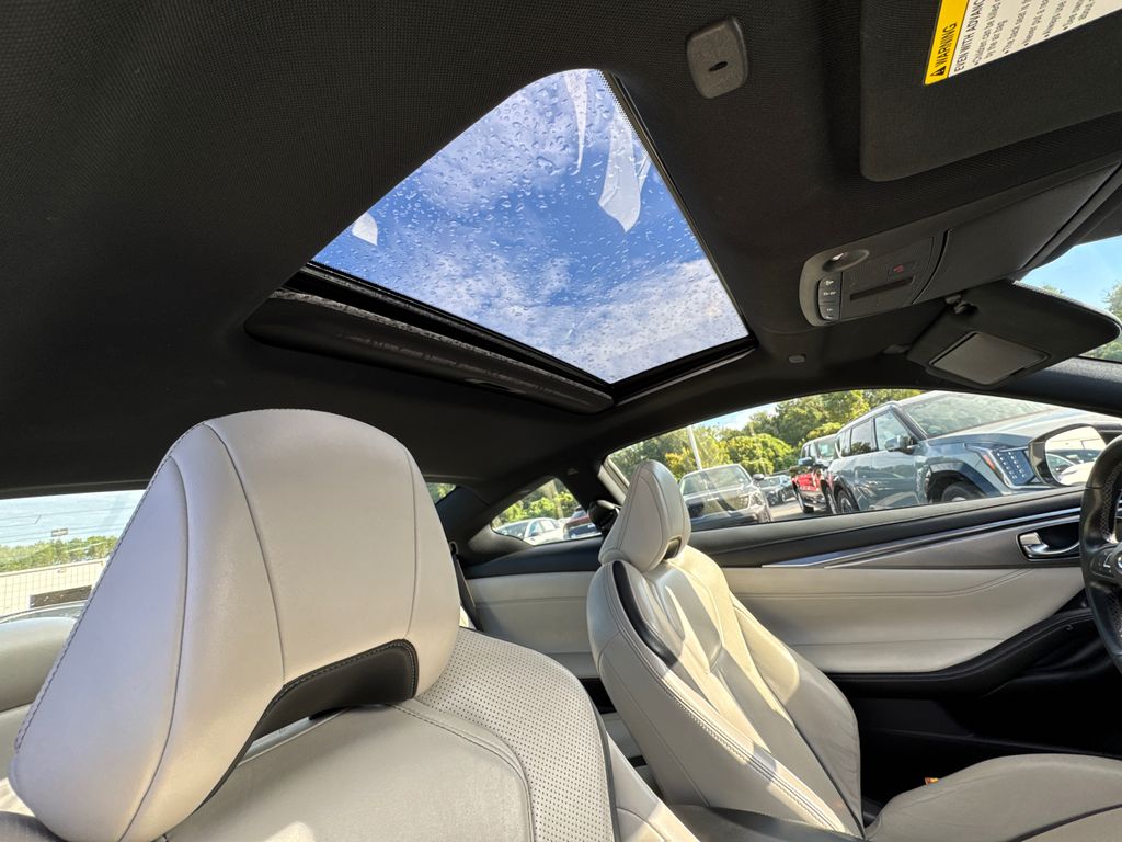 2021 Infiniti Q60 3.0t Luxe photo 17