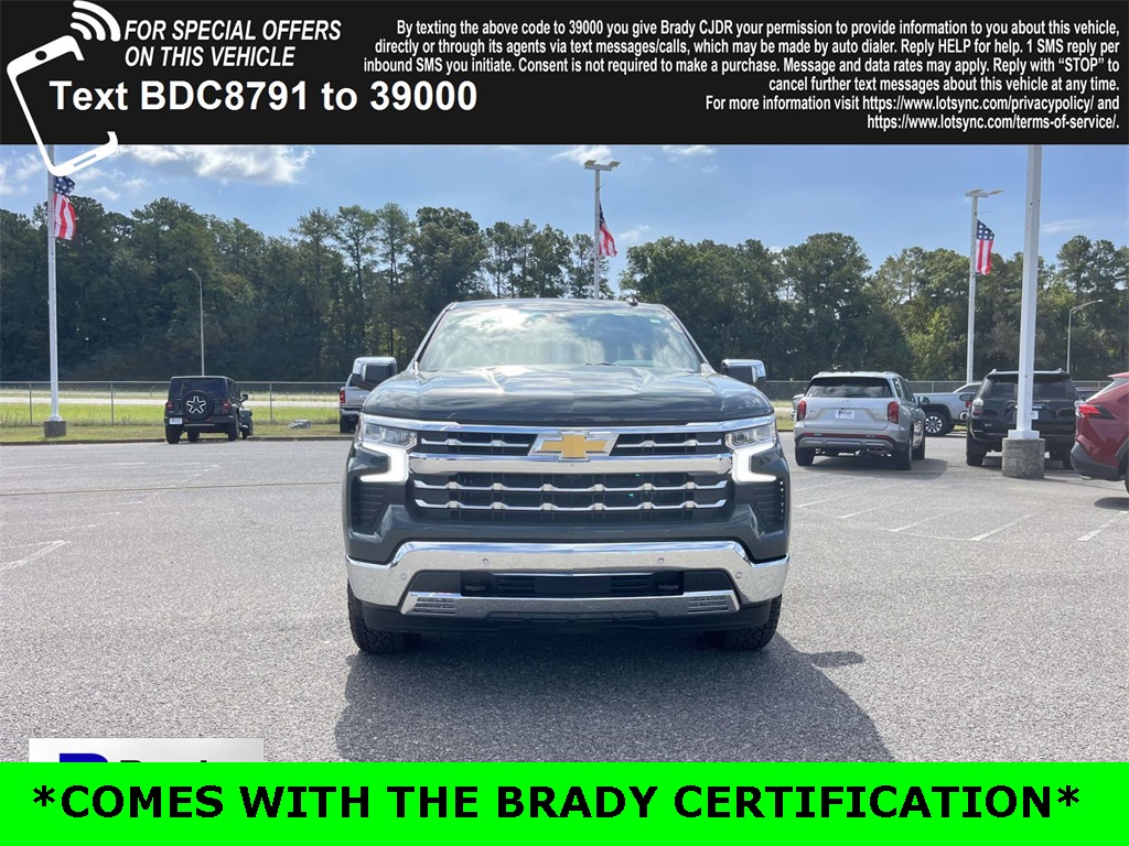 2025 Chevrolet Silverado 1500 LTZ photo 2