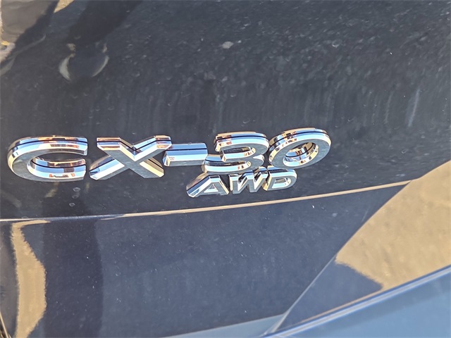 2025 Mazda CX-30 2.5 S Preferred photo 4