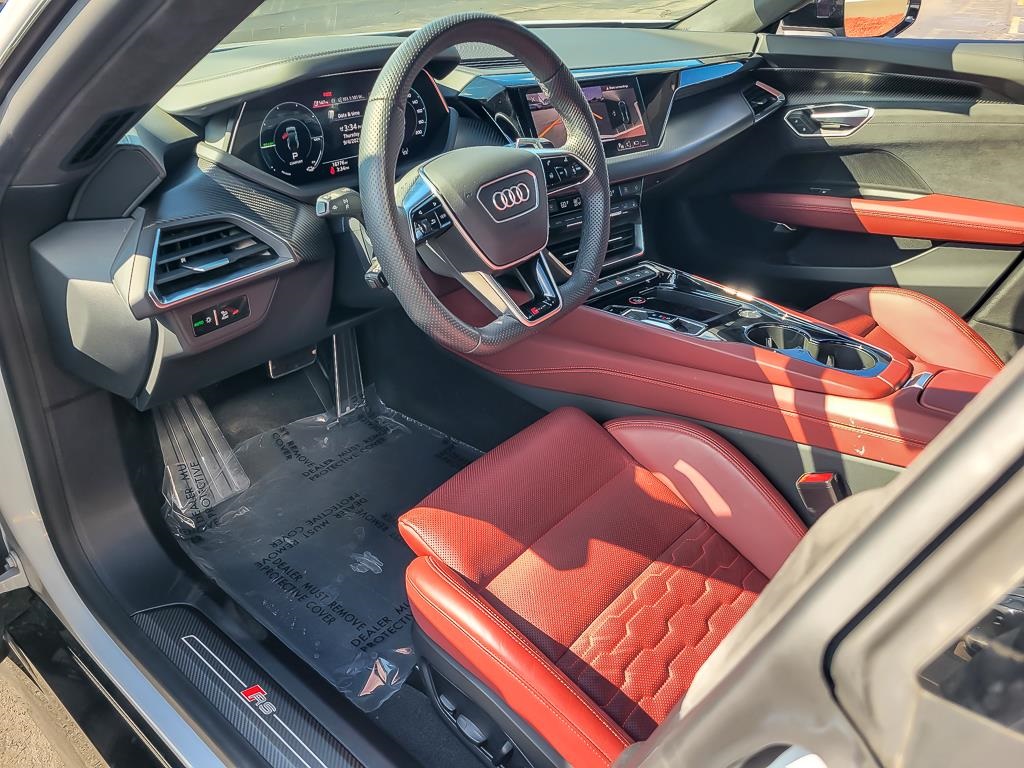 2024 AUDI RS E-TRON GT - Image 8