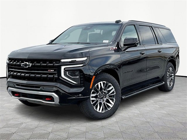 2026 Chevrolet Suburban Z71 photo 3