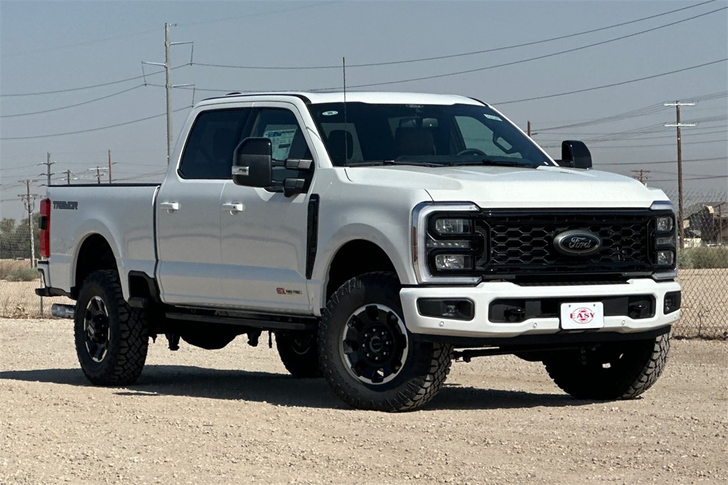 2025 Ford F-350 Lariat photo 2