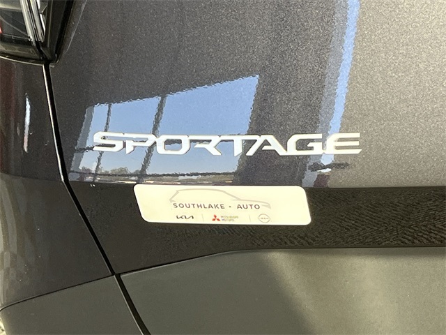2026 Kia Sportage LX photo 17