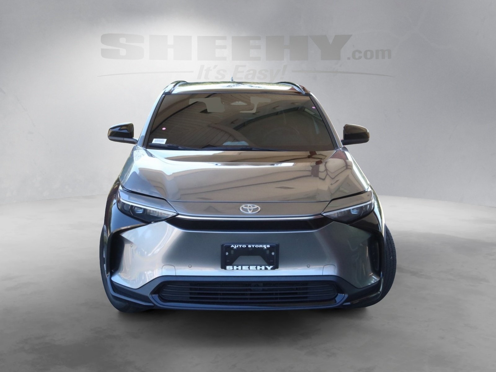 2023 Toyota bZ4X XLE photo 2