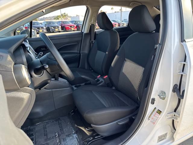 2024 Nissan Versa 1.6 S photo 4