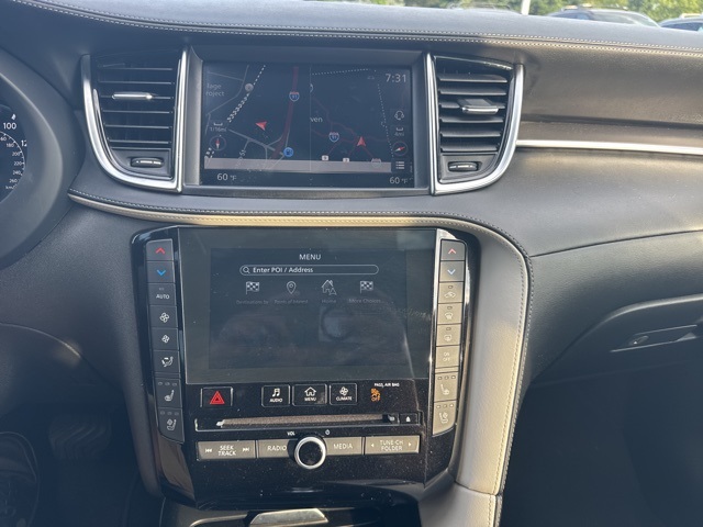 2022 Infiniti QX55 Essential photo 22