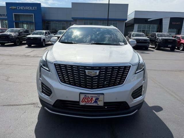 2020 Cadillac XT5 Premium Luxury photo 2