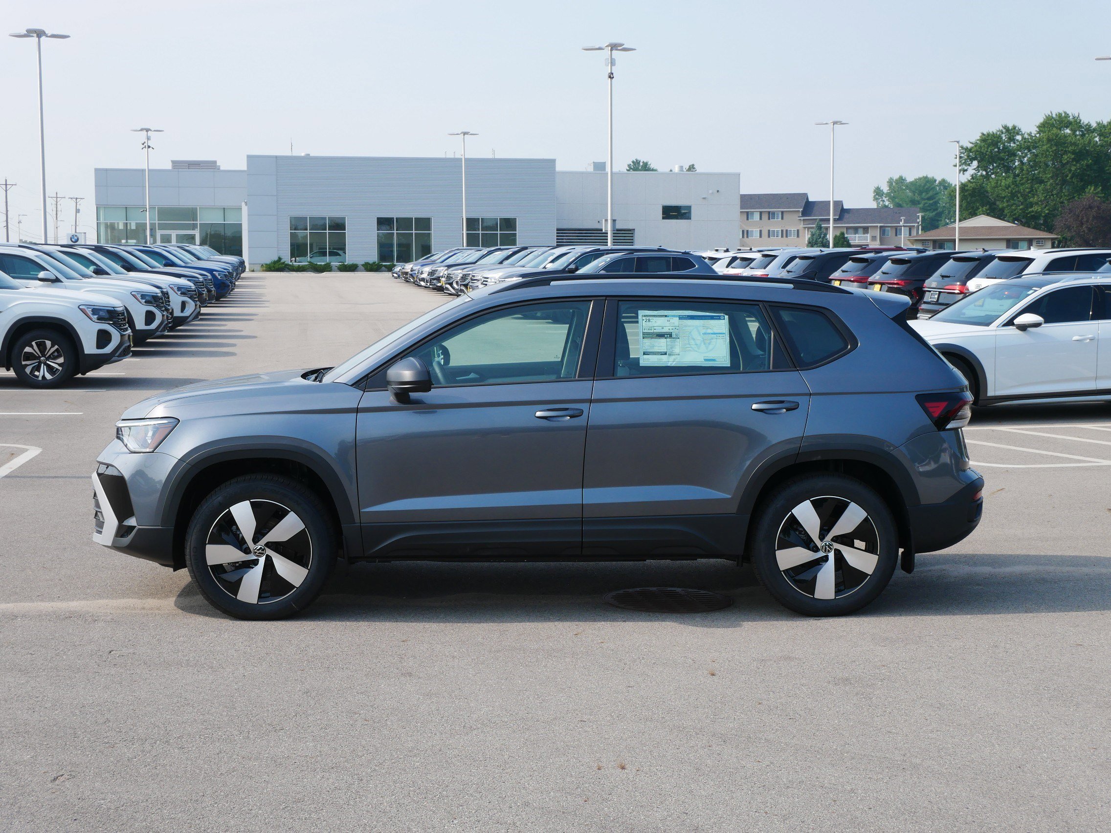 2025 Volkswagen Taos S photo 2