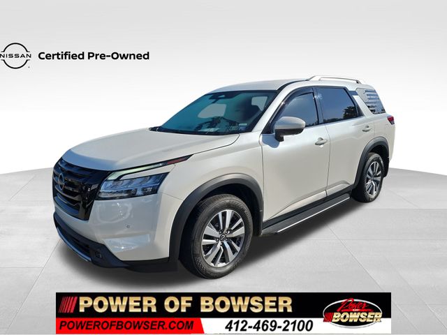 2022 Nissan Pathfinder SL