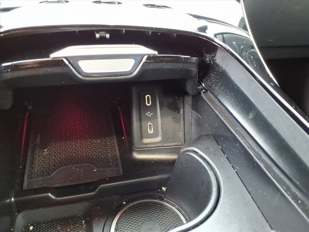 2025 Mercedes Benz GLC 300 4MATIC photo 20