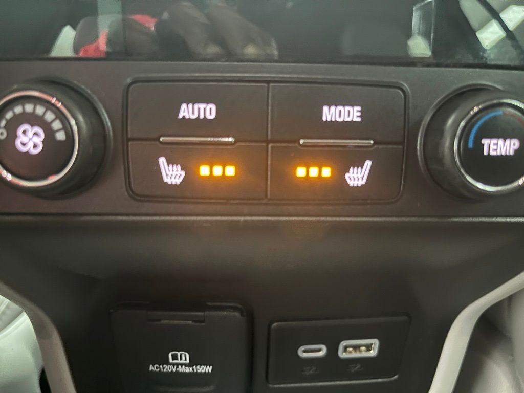 2023 Gmc Acadia SLT photo 11