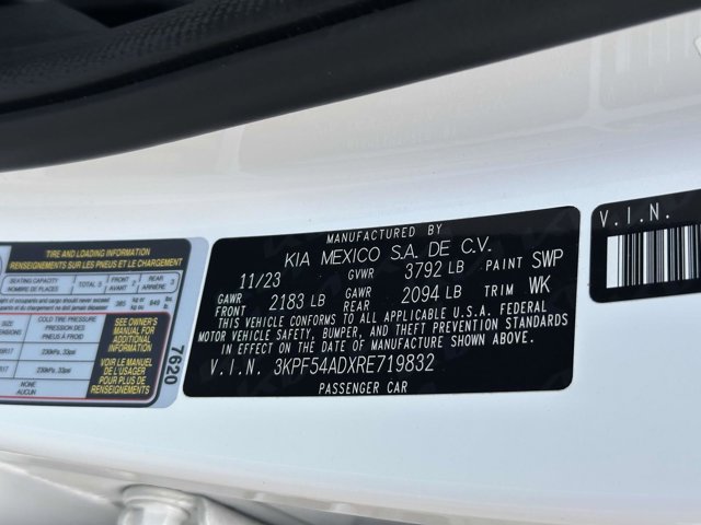 2024 Kia Forte GT-Line photo 11