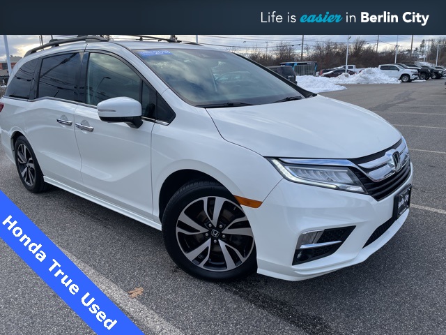 2018 Honda Odyssey Elite's photo