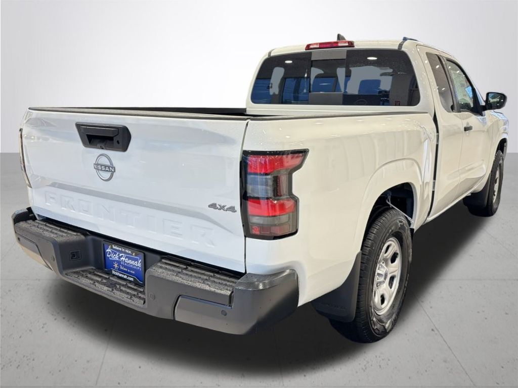 2026 Nissan Frontier S photo 3