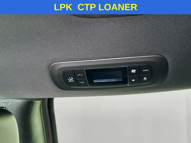2025 Chrysler Pacifica Hybrid photo 22