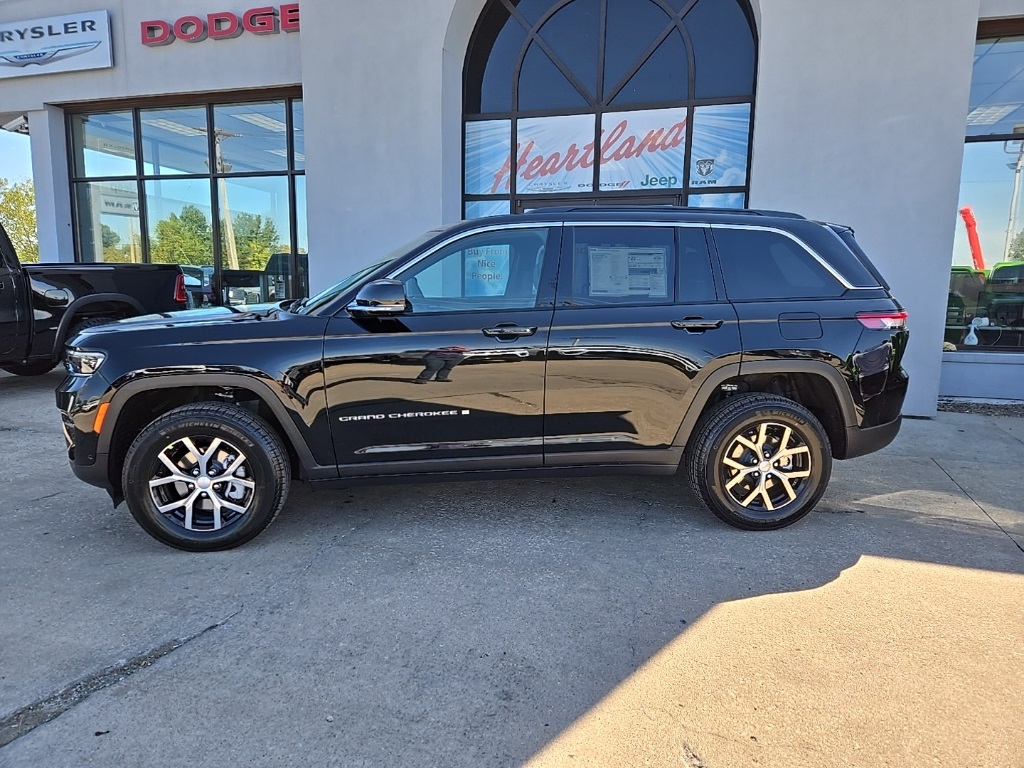 2025 Jeep Grand Cherokee Limited photo 4