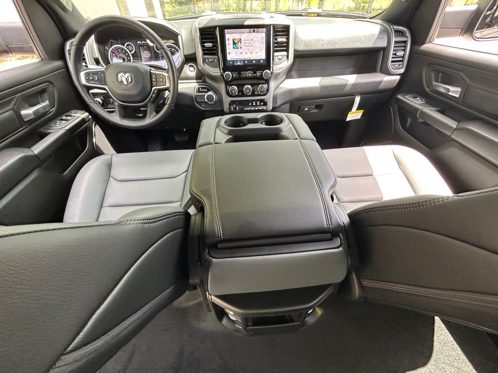 2025 Ram 1500 Tradesman photo 26