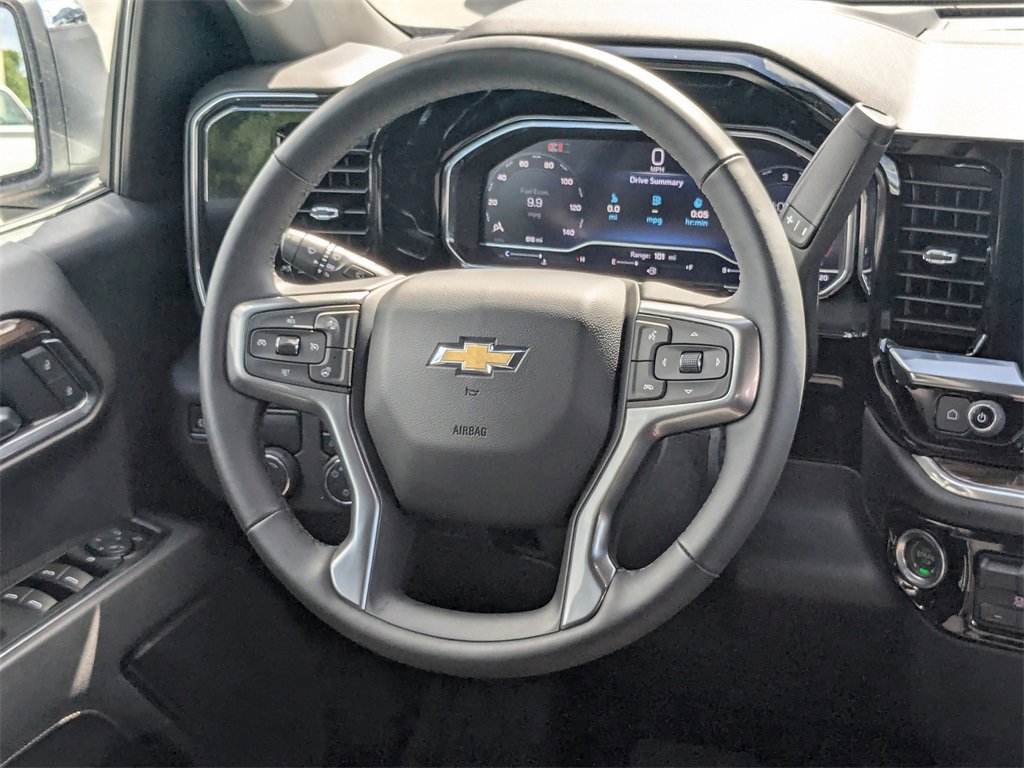 2025 Chevrolet Silverado 1500 LT photo 14