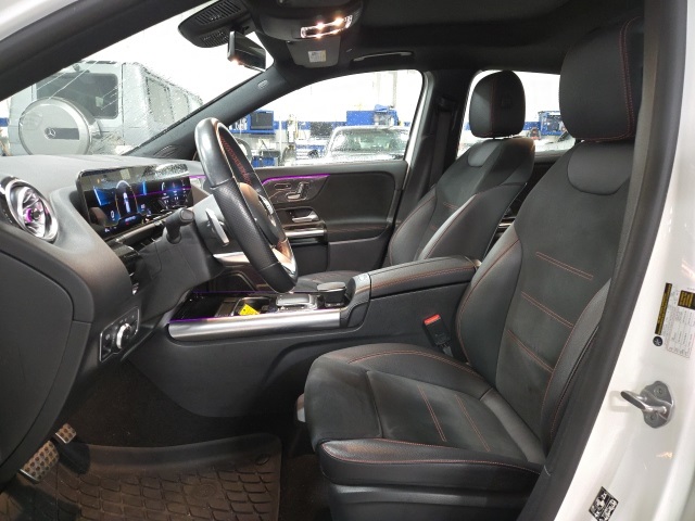 2022 Mercedes Benz GLA 35 AMG 4MATIC photo 4