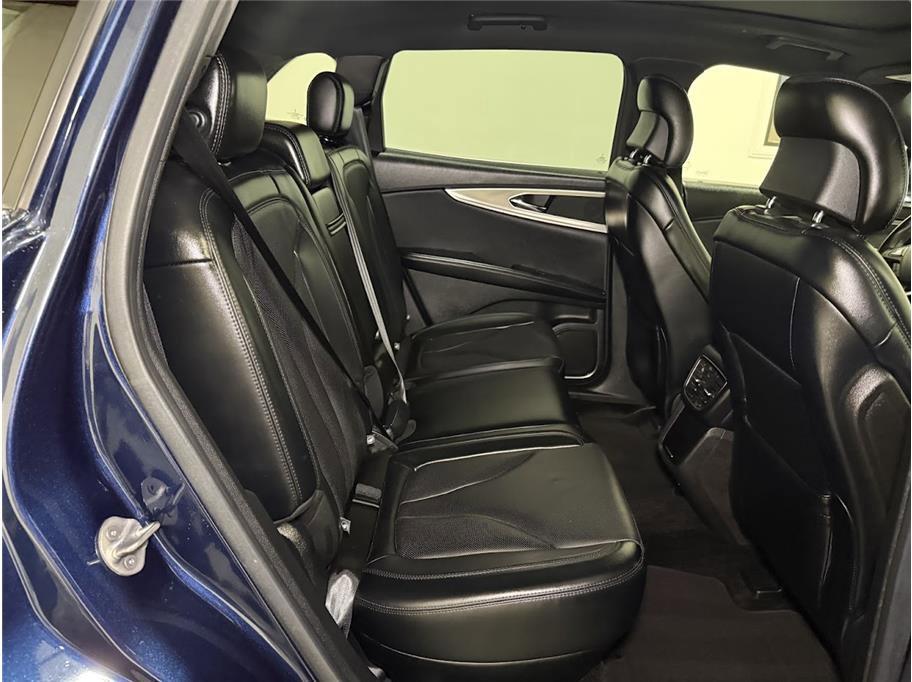 2017 Lincoln MKX Reserve photo 21