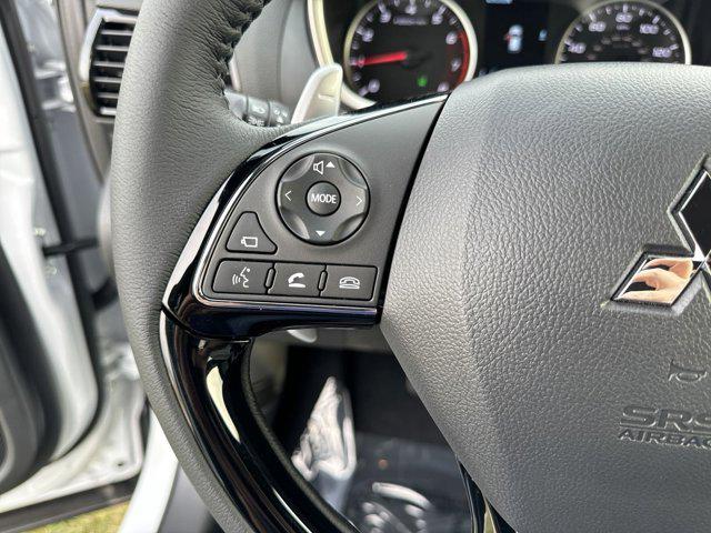 2024 Mitsubishi Eclipse Cross SEL photo 11