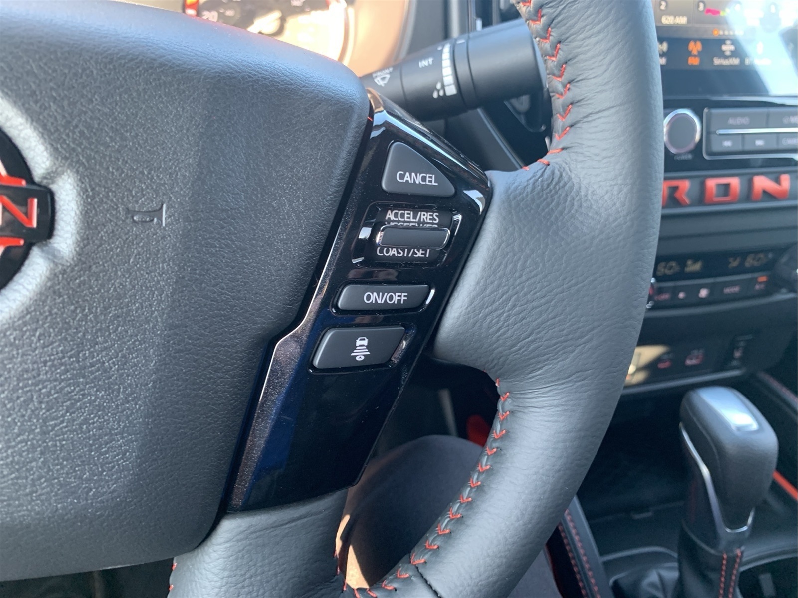 2026 Nissan Frontier Crew Cab PRO-4X photo 14