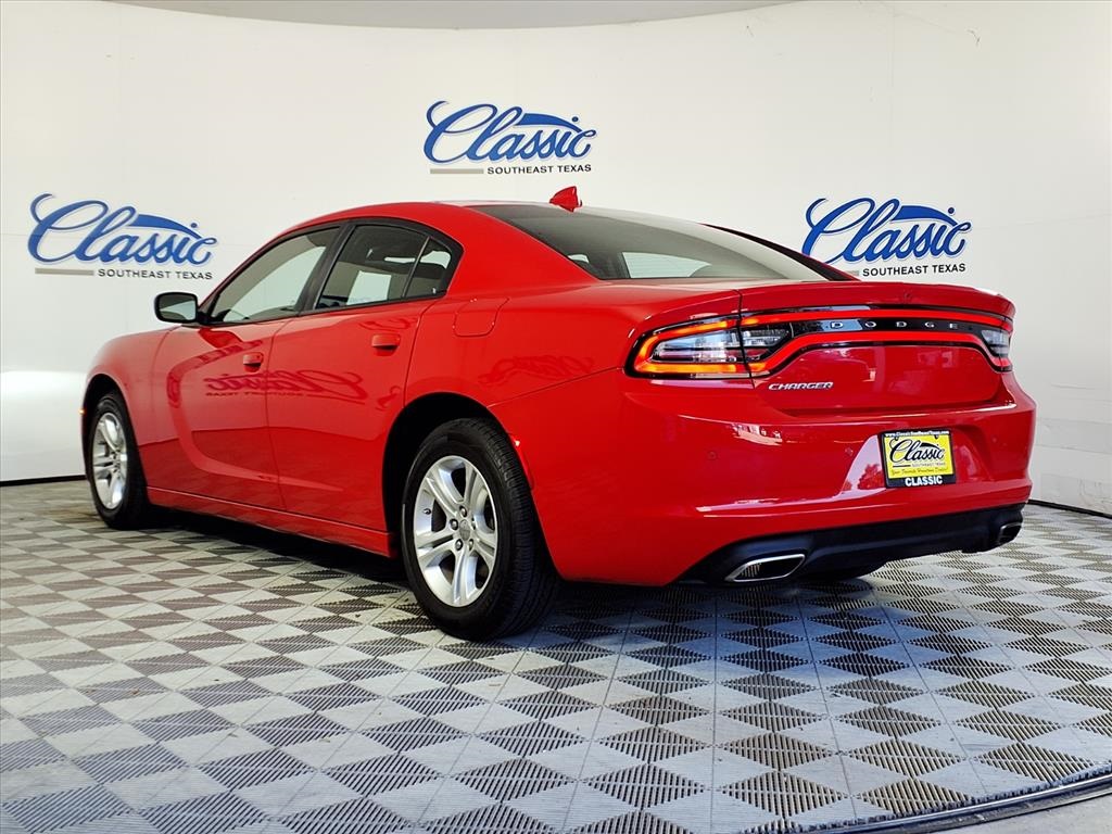 2023 Dodge Charger SXT photo 2