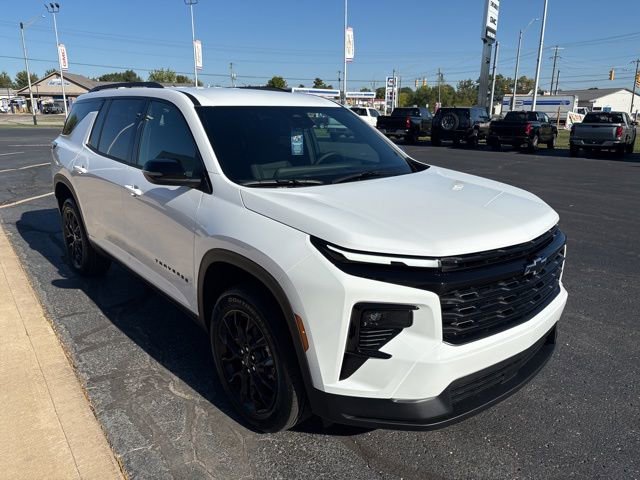 2026 Chevrolet Traverse photo 8