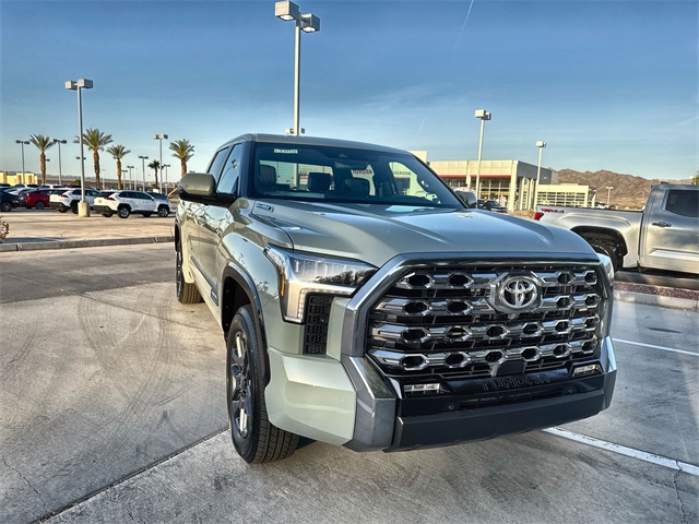 2025 Toyota Tundra Platinum CrewMax photo 3