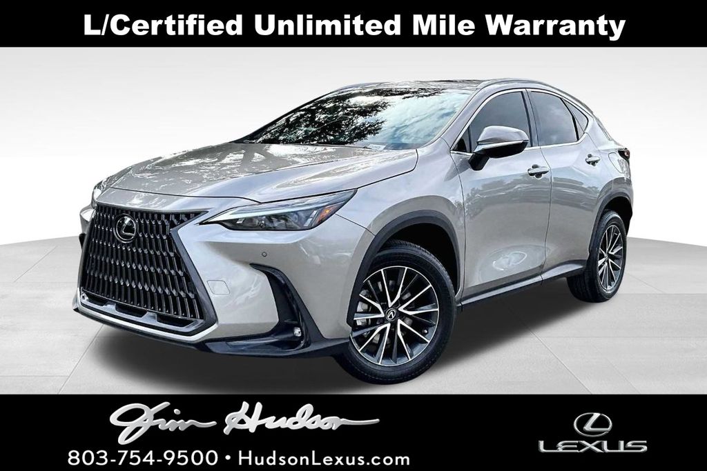 2023 Lexus NX 250's photo