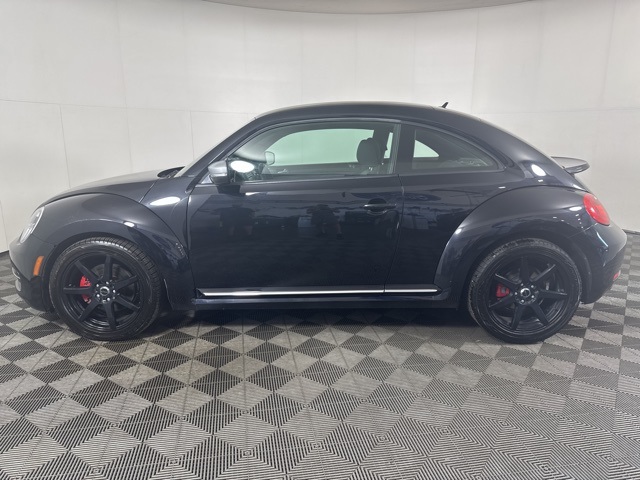 2012 Volkswagen Beetle photo 6