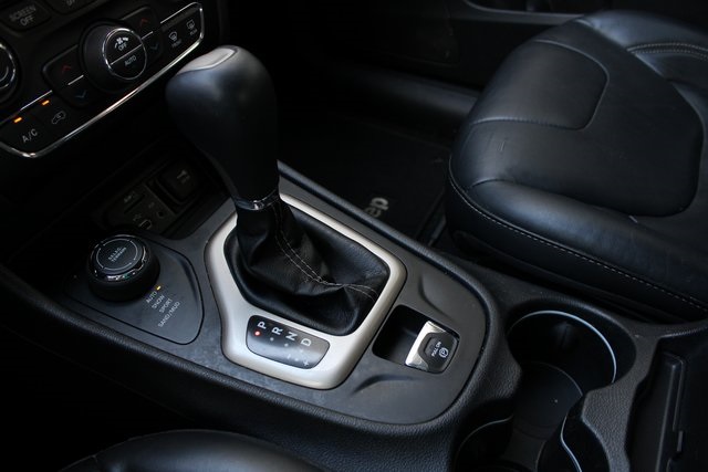 2017 Jeep Cherokee Limited photo 5