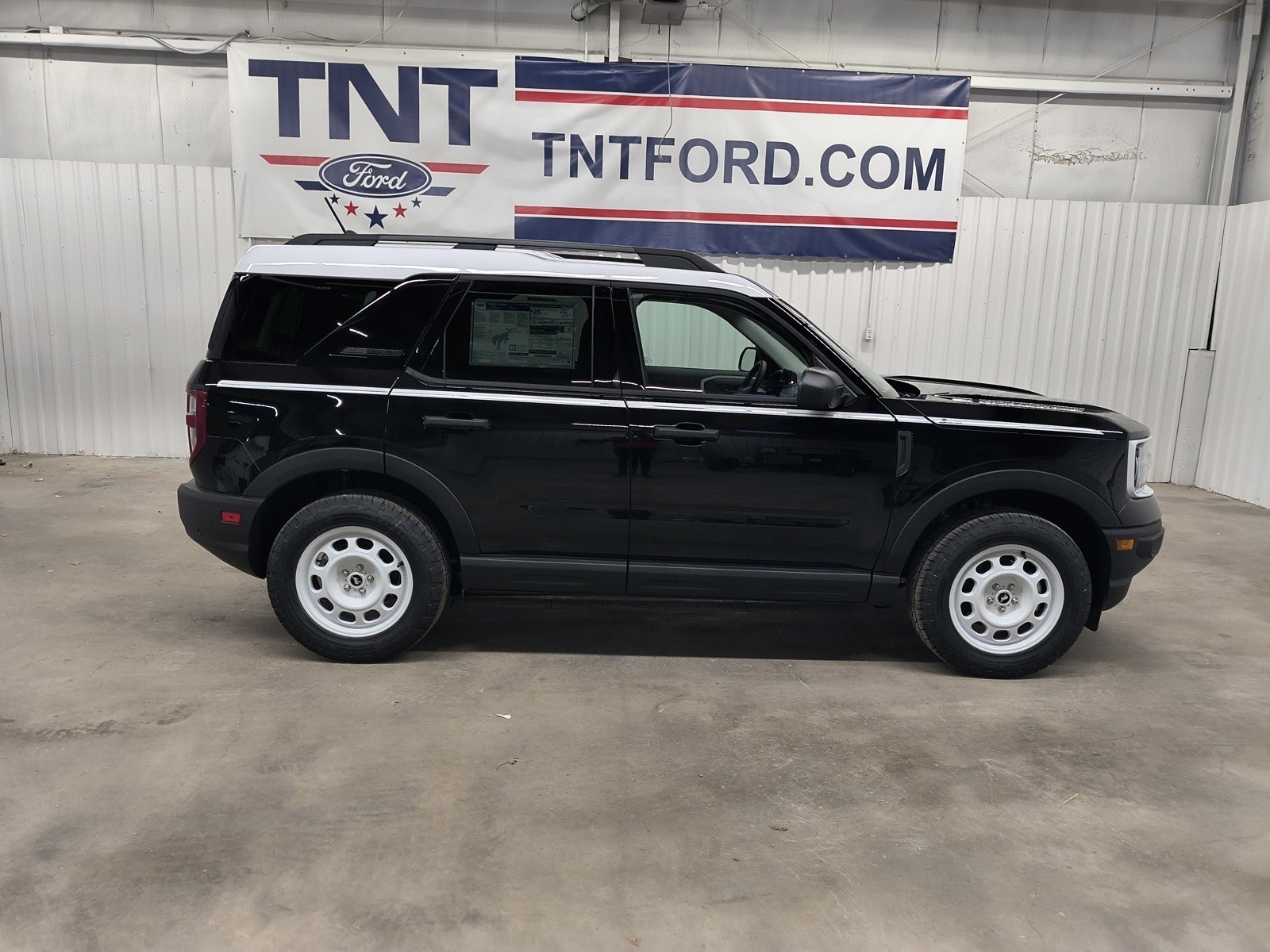 2024 Ford Bronco Sport Heritage photo 3